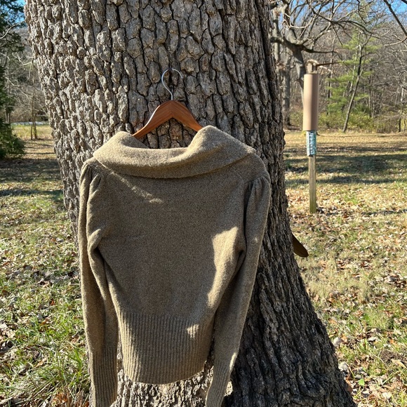 ⭐️LOFT Metallic Sweater in size M - Picture 3 of 3